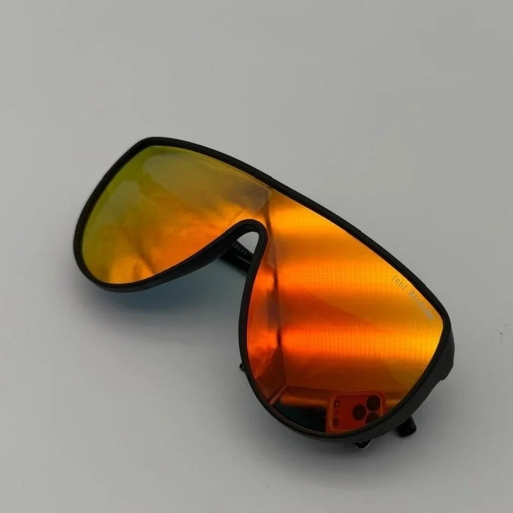 True Religion Black Shield Sunglasses - Silver Mirror‎ Lens Futuristic Y2K Style
